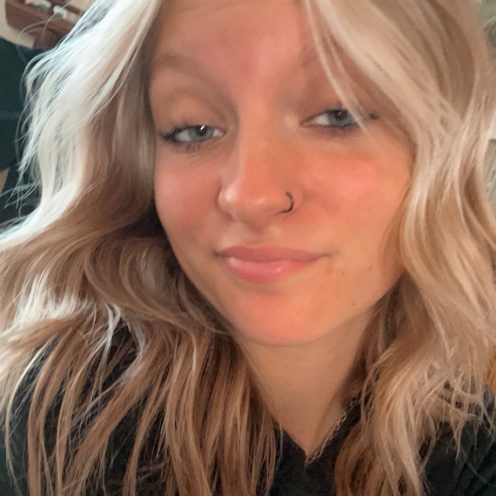 Meet your Posher, Breanna